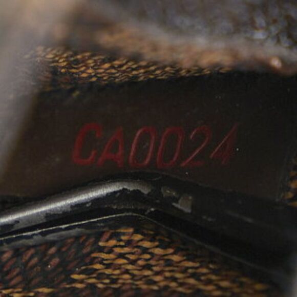 Louis Vuitton Damier Jeronimos Leather Body Bag - Picture 8 of 8